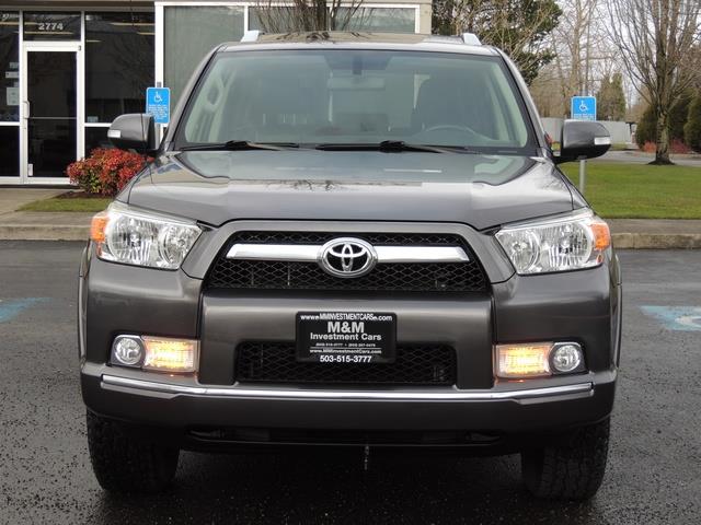 2010 Toyota 4Runner SR5 V6 4.0L Leather Moon Roof 4WD Heated Seats