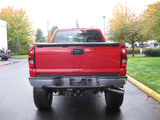 2005 Chevrolet Silverado 2500 LT/ 4WD/ Duramax Diesel/LIFTED / 76k miles   - Photo 4 - Portland, OR 97217