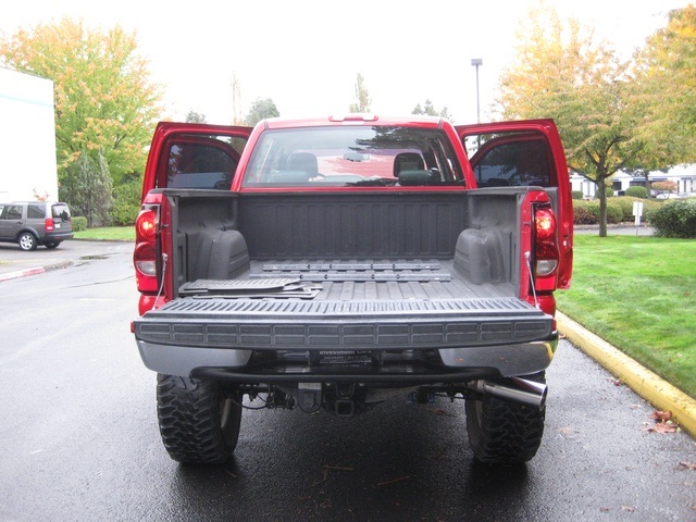 2005 Chevrolet Silverado 2500 LT/ 4WD/ Duramax Diesel/LIFTED / 76k miles   - Photo 11 - Portland, OR 97217