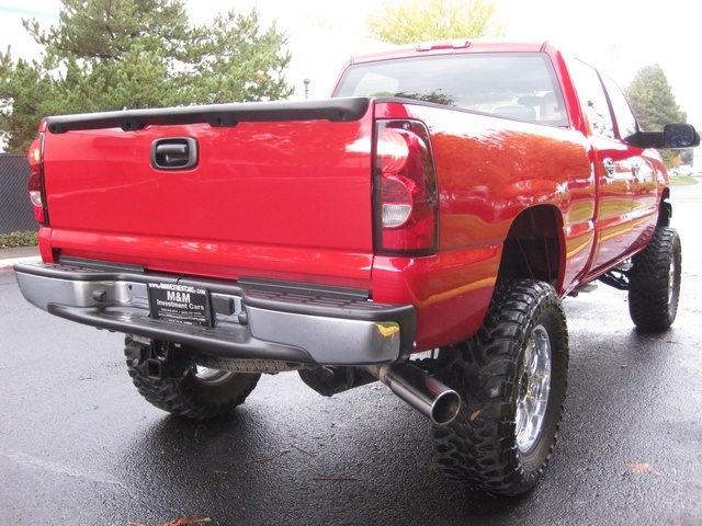 2005 Chevrolet Silverado 2500 LT/ 4WD/ Duramax Diesel/LIFTED / 76k miles   - Photo 51 - Portland, OR 97217