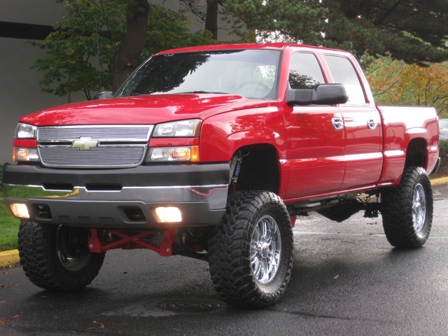 2005 Chevrolet Silverado 2500 LT/ 4WD/ Duramax Diesel/LIFTED / 76k miles   - Photo 54 - Portland, OR 97217