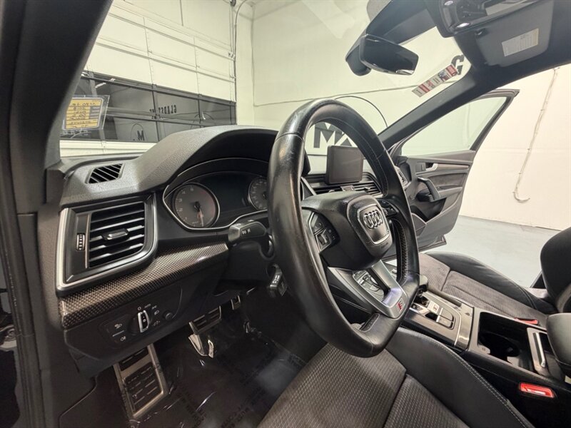 2018 Audi SQ5 3.0T quattro Premium Plus AWD S-SPORT PANO ROOF / Leather w. Heated & Cooled Seats / Backup Camera - Photo 35 - Gladstone, OR 97027