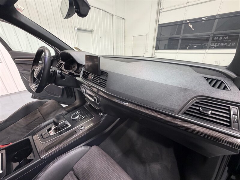 2018 Audi SQ5 3.0T quattro Premium Plus AWD S-SPORT PANO ROOF / Leather w. Heated & Cooled Seats / Backup Camera - Photo 36 - Gladstone, OR 97027