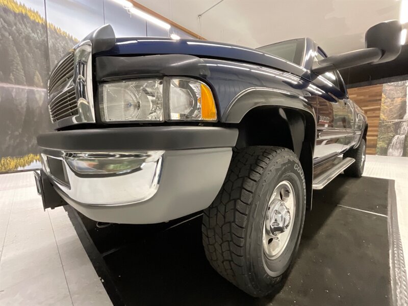 2001 Dodge Ram 2500 SLT Laramie 4X4 / 5.9L DIESEL / 6-SPEED MANUAL  / 1-OWNER LOCAL OREGON TRUCK / RUST FREE / LONG BED / 144,000 MILES - Photo 9 - Gladstone, OR 97027