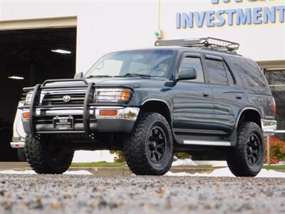 1997 Toyota 4Runner SR5 4X4 / V6 3.4L / BRUSH GUARD /  5-SPEED MANUAL / BRAND NEW WHEELS + TIRES + LIFT / TIMING BELT DONE !!! SUV
