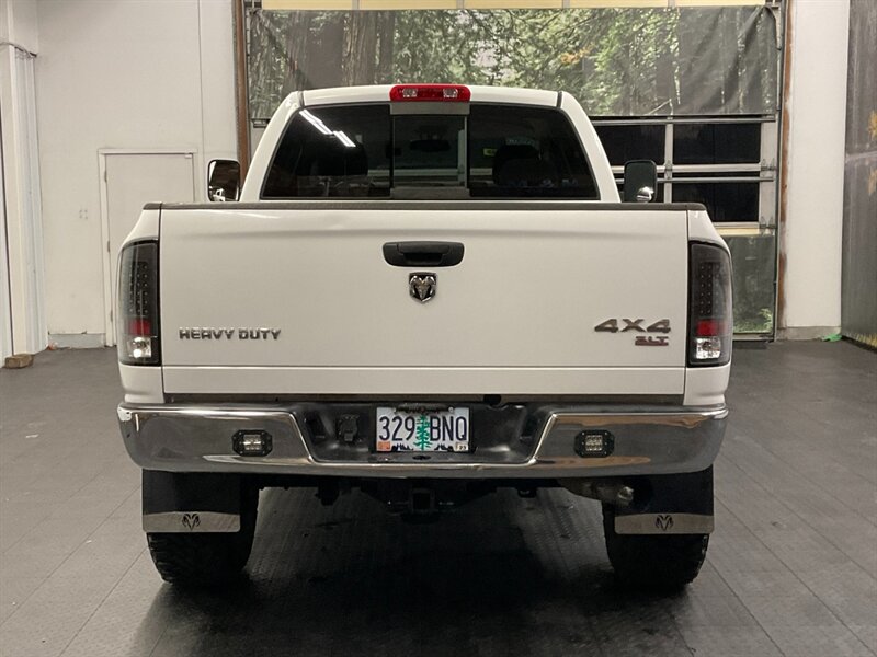 2005 Dodge Ram 3500 BIG HORN 4X4 / 5.9L DIESEL / 6-SPEED / LIFTED  1-OWNER LOCAL OREGON / RUST FREE / LIFTED w/ 35 " TOYO TIRES & FUEL WHEELS / SHARP & CLEAN / 111,000 MILES - Photo 6 - Gladstone, OR 97027