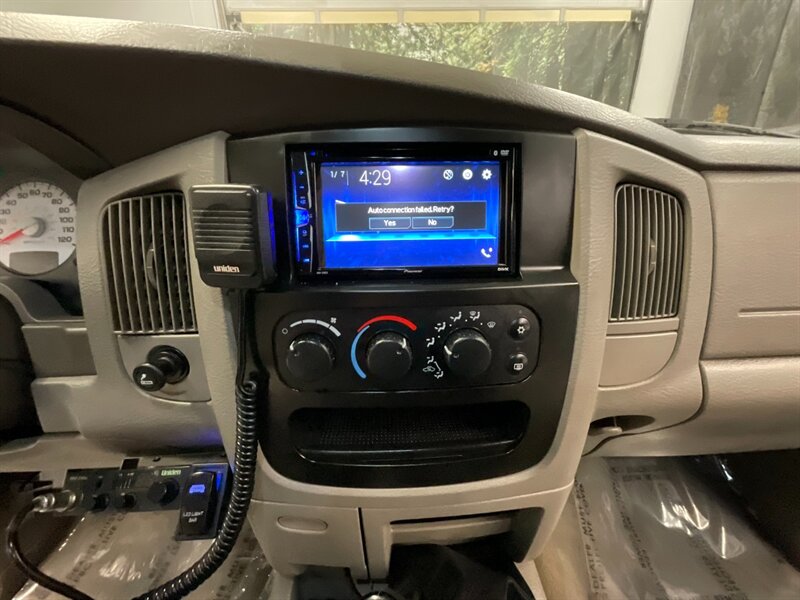 2005 Dodge Ram 3500 BIG HORN 4X4 / 5.9L DIESEL / 6-SPEED / LIFTED  1-OWNER LOCAL OREGON / RUST FREE / LIFTED w/ 35 " TOYO TIRES & FUEL WHEELS / SHARP & CLEAN / 111,000 MILES - Photo 21 - Gladstone, OR 97027