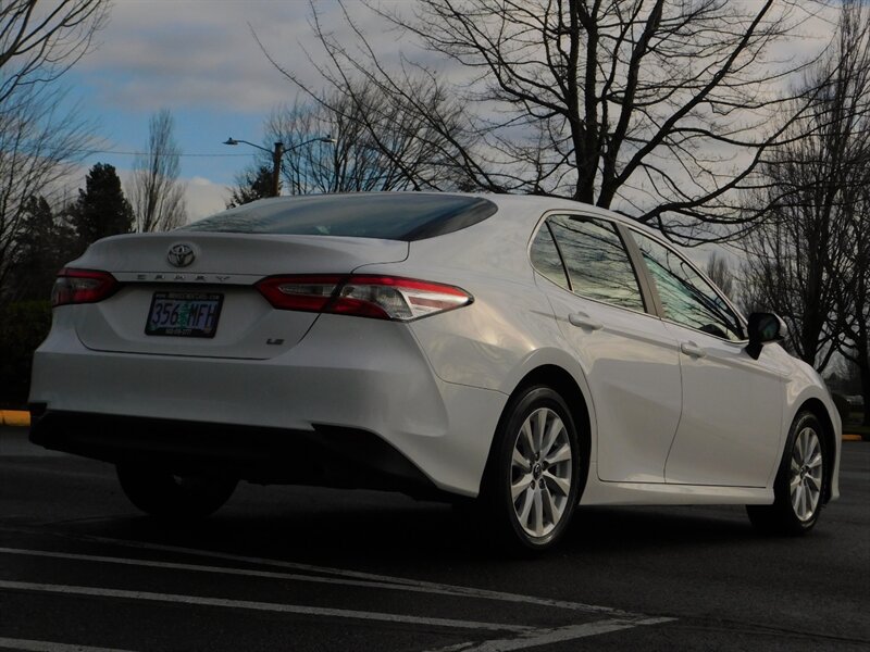 2018 Toyota Camry LE SEDAN 4DR 47K-MILES 2-OWNER UNDER WARRTY   - Photo 8 - Portland, OR 97217