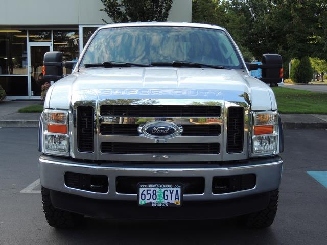 2009 Ford F-250 Super Duty XLT / 4X4 / V10 / ONLY 51K MILES