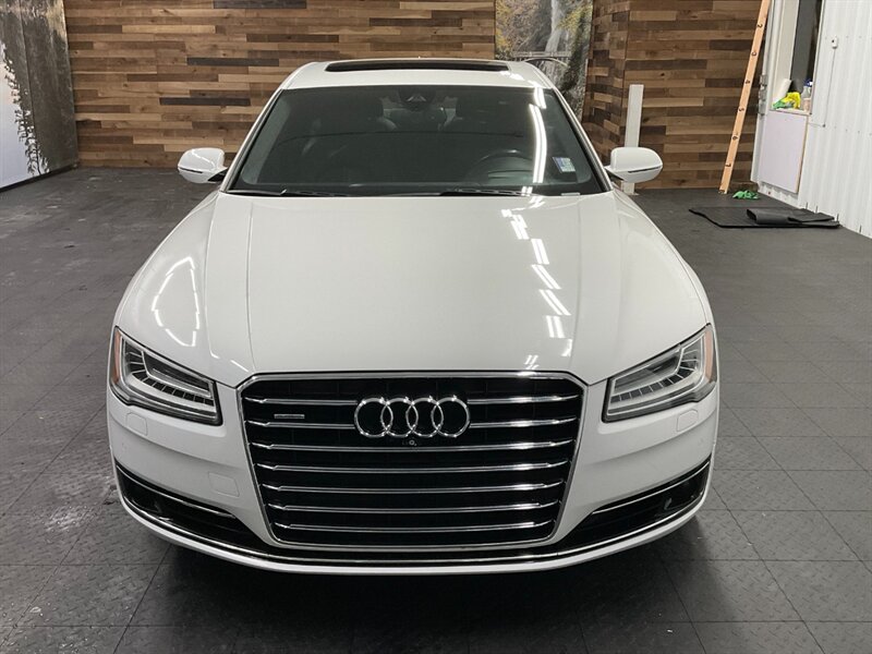 2015 Audi A8 L 4.0T quattro AWD / 4.0L V8 Turbo / LOADED  Heated & Cooled Leather / Sunroof / BEAUTIFUL CONDITION !! - Photo 5 - Gladstone, OR 97027