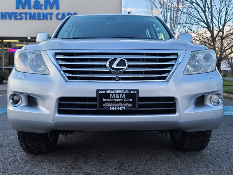 2008 Lexus LX 570 4WD / Luxury / 8-passenger / Fully Loaded  / Crawl Control / Hydraulic Suspension / Dealer Service Records / Top Shape - Photo 6 - Portland, OR 97217