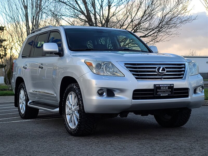 2008 Lexus LX 570 4WD / Luxury / 8-passenger / Fully Loaded  / Crawl Control / Hydraulic Suspension / Dealer Service Records / Top Shape - Photo 79 - Portland, OR 97217