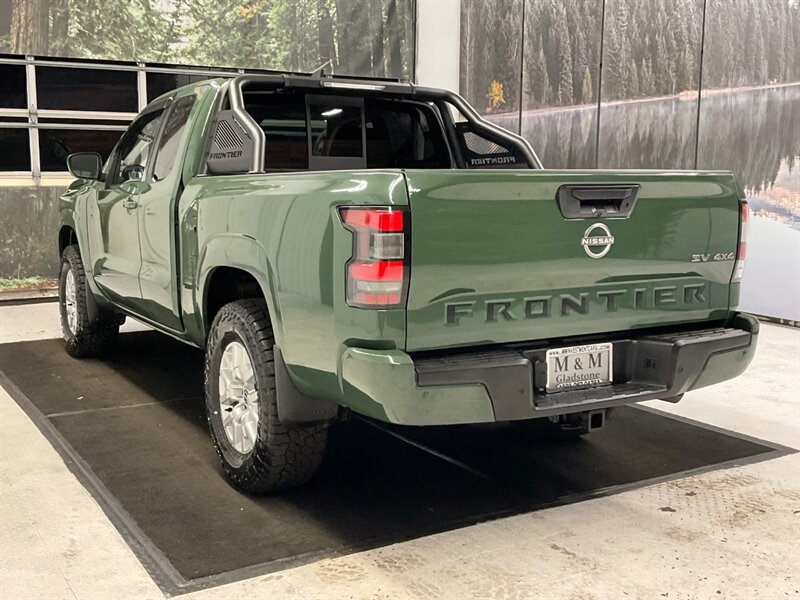 2022 Nissan Frontier SV King Cab 4Dr 4X4 /3.8L V6 /LIFTED / 7,000 MILES  / 1-OWNER LOCAL / Technology Pkg / Heated Seats / Remote Start / Backup Camera - Photo 7 - Gladstone, OR 97027