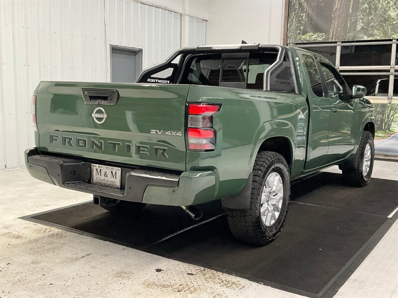 2022 Nissan Frontier SV King Cab 4Dr 4X4 /3.8L V6 /LIFTED / 7,000 MILES  / 1-OWNER LOCAL / Technology Pkg / Heated Seats / Remote Start / Backup Camera - Photo 8 - Gladstone, OR 97027