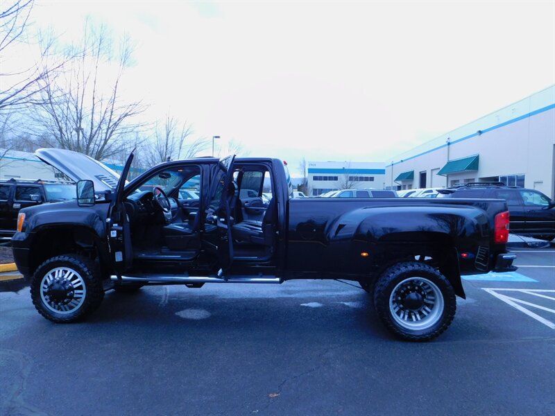 2011 GMC Sierra 3500 Denali 4X4 6.6L DURAMAX DIESEL /  DUALLY / LIFTED   - Photo 35 - Portland, OR 97217