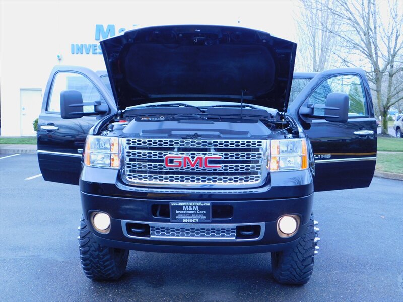 2011 GMC Sierra 3500 Denali 4X4 6.6L DURAMAX DIESEL /  DUALLY / LIFTED   - Photo 40 - Portland, OR 97217