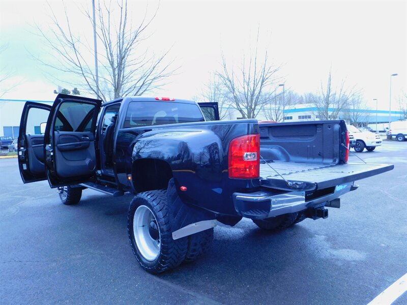 2011 GMC Sierra 3500 Denali 4X4 6.6L DURAMAX DIESEL /  DUALLY / LIFTED   - Photo 36 - Portland, OR 97217