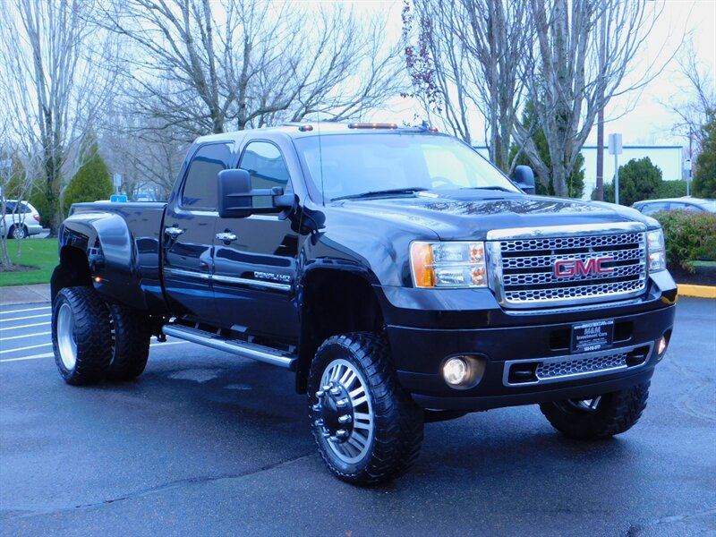 2011 GMC Sierra 3500 Denali 4X4 6.6L DURAMAX DIESEL /  DUALLY / LIFTED   - Photo 30 - Portland, OR 97217