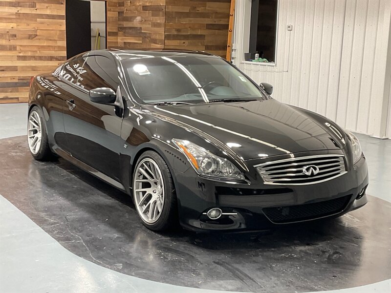 2015 INFINITI Q60 Coupe AWD / 3.7L V6 / Premium Pkg / 48K MILES  / Leather Navigation - Photo 2 - Gladstone, OR 97027