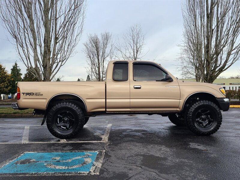 1999 Toyota Tacoma 4X4 V6 3.4L TIMING BELT DONE / MUD TIRES / LIFTED / LOCAL / NO RUST / 2-OWNER - Photo 4 - Portland, OR 97217