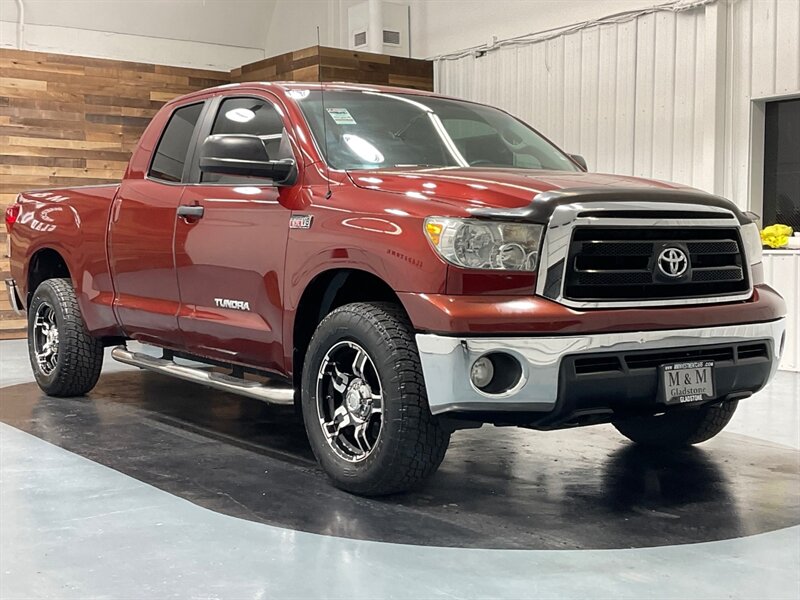 2010 Toyota Tundra Grade Double Cab 4X4 / 5.7L V8 / 1-OWNER LOCAL  / ZERO RUST - Photo 59 - Gladstone, OR 97027