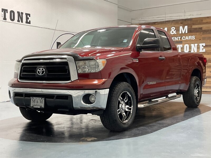 2010 Toyota Tundra Grade Double Cab 4X4 / 5.7L V8 / 1-OWNER LOCAL  / ZERO RUST - Photo 57 - Gladstone, OR 97027