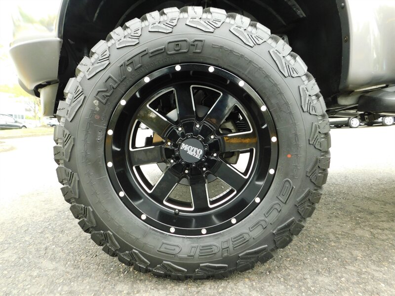 2001 Ford Excursion 4X4 V10 /ALL NEW 6-INCH LIFT + XD WHEELS + TIRES   - Photo 23 - Portland, OR 97217