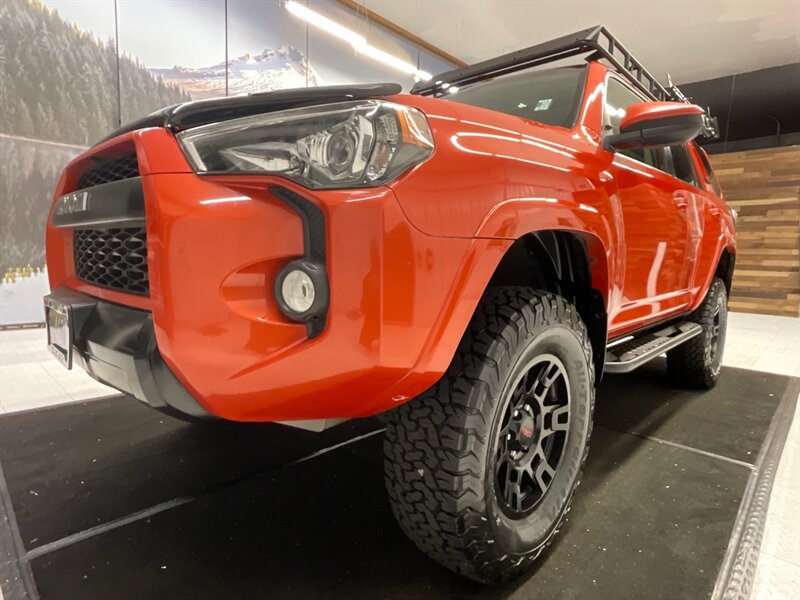 2015 Toyota 4Runner TRD Pro 4X4 / ICON LIFT KIT / BRAND NEW TIRES  / 1-OWNER OREGON SUV / Sunroof / CRAWL CONTROL / 66,000 MILES - Photo 9 - Gladstone, OR 97027