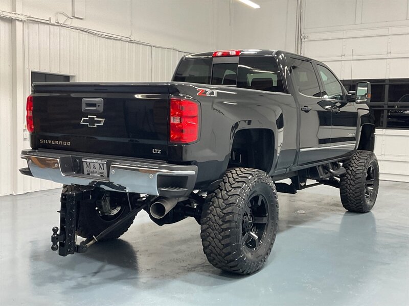 2019 Chevrolet Silverado 3500 LTZ 4X4 / 6.6L DIESEL / Z71 / MONSTER LIFT  / Sunroof / LOADED - Photo 7 - Gladstone, OR 97027