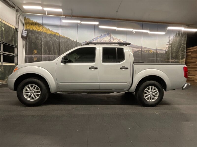 2017 Nissan Frontier SV Crew Cab 4X4 / V6   - Photo 39 - Gladstone, OR 97027