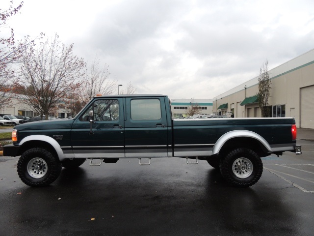 1996 Ford F-350 XLT / Crew Cab / 4X4 / 7.3L DIESEL / Long Bed   - Photo 3 - Portland, OR 97217