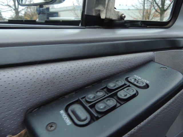 1996 Ford F-350 XLT / Crew Cab / 4X4 / 7.3L DIESEL / Long Bed   - Photo 14 - Portland, OR 97217