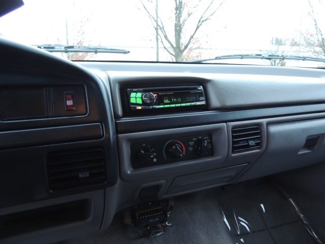 1996 Ford F-350 XLT / Crew Cab / 4X4 / 7.3L DIESEL / Long Bed   - Photo 34 - Portland, OR 97217