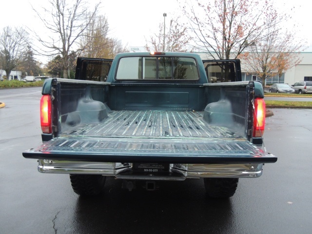 1996 Ford F-350 XLT / Crew Cab / 4X4 / 7.3L DIESEL / Long Bed   - Photo 28 - Portland, OR 97217