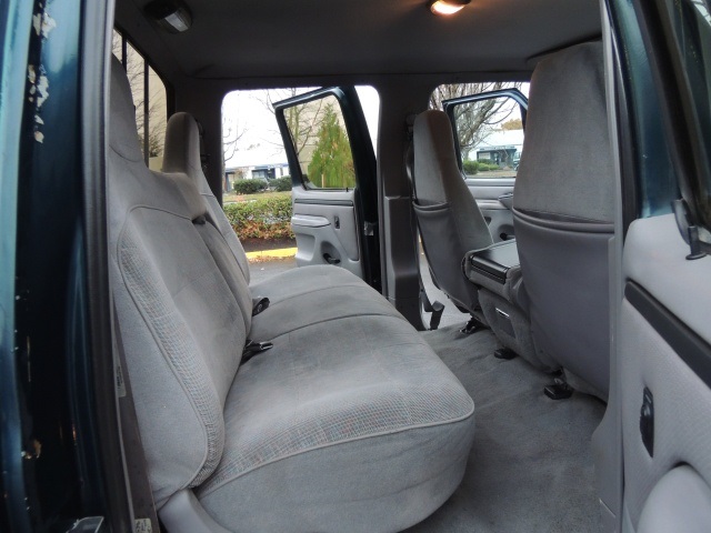 1996 Ford F-350 XLT / Crew Cab / 4X4 / 7.3L DIESEL / Long Bed   - Photo 18 - Portland, OR 97217