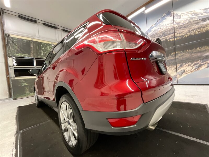 2013 Ford Escape SEL  AWD / Leather & Heated Seats / Pano Sunroof  / Navigation - Photo 26 - Gladstone, OR 97027