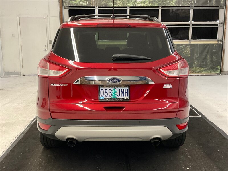 2013 Ford Escape SEL  AWD / Leather & Heated Seats / Pano Sunroof  / Navigation - Photo 6 - Gladstone, OR 97027