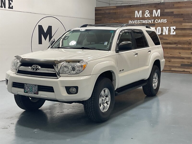 2008 Toyota 4Runner SR5 4X4 / 4.0L V6 / 3RD ROW SEAT / NEW TIRES  / Sunroof & Central Diff Locks - Photo 55 - Gladstone, OR 97027