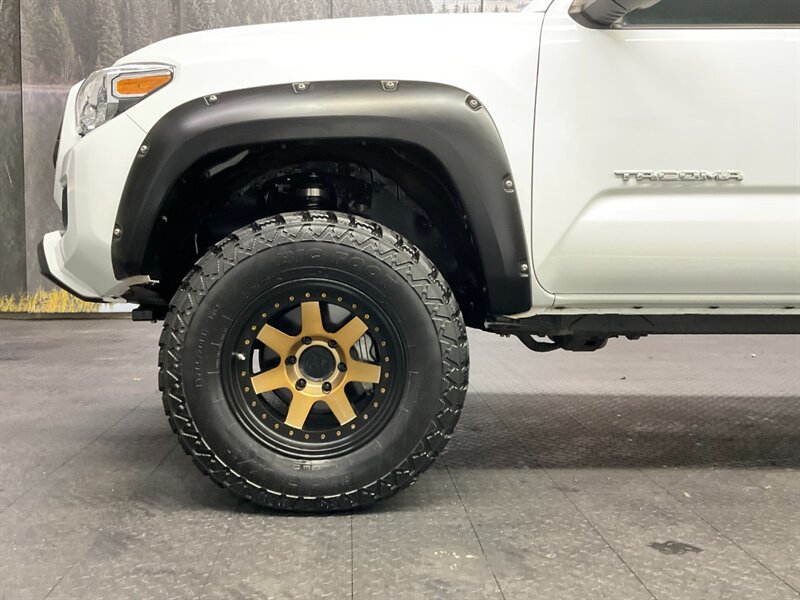 2020 Toyota Tacoma 4x4 SR5 V6 /Tech Pkg/ LIFTED/1-OWNER / 21,000 MILE  Navigation & Backup Camera / LIFTED w/ WHEELS & TIRES / LOCAL OREGON - Photo 26 - Gladstone, OR 97027