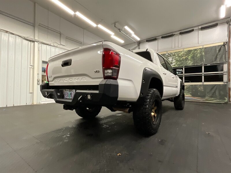 2020 Toyota Tacoma 4x4 SR5 V6 /Tech Pkg/ LIFTED/1-OWNER / 21,000 MILE  Navigation & Backup Camera / LIFTED w/ WHEELS & TIRES / LOCAL OREGON - Photo 28 - Gladstone, OR 97027