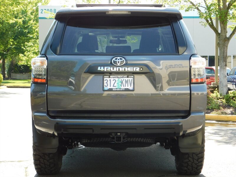 2018 Toyota 4Runner TRD Off-Road Premium W/ TRD PRO PKG LIFTED 30KMILE   - Photo 7 - Portland, OR 97217