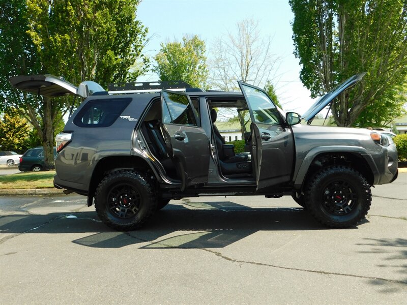 2018 Toyota 4Runner TRD Off-Road Premium W/ TRD PRO PKG LIFTED 30KMILE   - Photo 9 - Portland, OR 97217