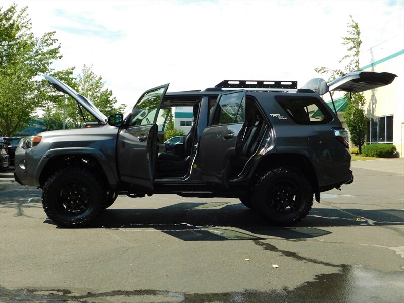 2018 Toyota 4Runner TRD Off-Road Premium W/ TRD PRO PKG LIFTED 30KMILE   - Photo 27 - Portland, OR 97217