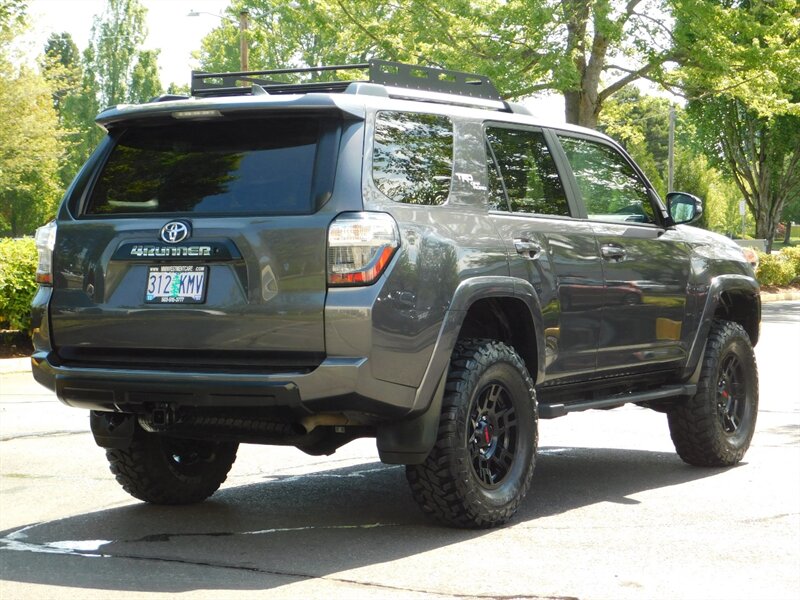 2018 Toyota 4Runner TRD Off-Road Premium W/ TRD PRO PKG LIFTED 30KMILE   - Photo 8 - Portland, OR 97217