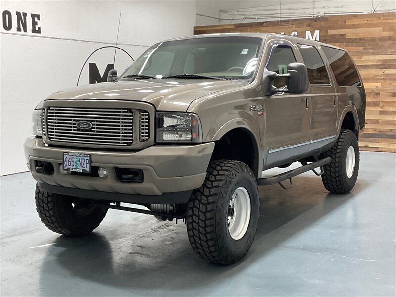 2002 Ford Excursion Limited 4X4 / 7.3L V8 DIESEL / LIFTED LIFTED  / ZERO RUST / Leather Seats / 37 " MUD TIRES - Photo 1 - Gladstone, OR 97027