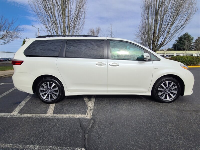 2018 Toyota Sienna Limited / Dual-Moon Roofs / Every Luxury Option  / Blind Spot / Radar Cruise / Lane Departure / Heated Leather - Photo 4 - Portland, OR 97217