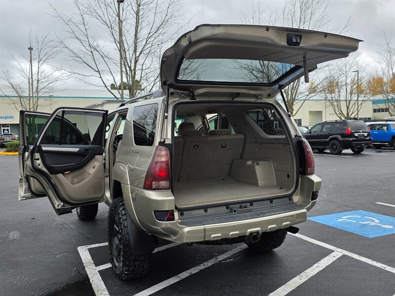 2004 Toyota 4Runner SR5 V6 / 4X4 / DIFF LOCK / BRAND NEW LIFT / BRAND NEW TIRES / NAVIGATION / ZERO RUST!! - Photo 27 - Portland, OR 97217