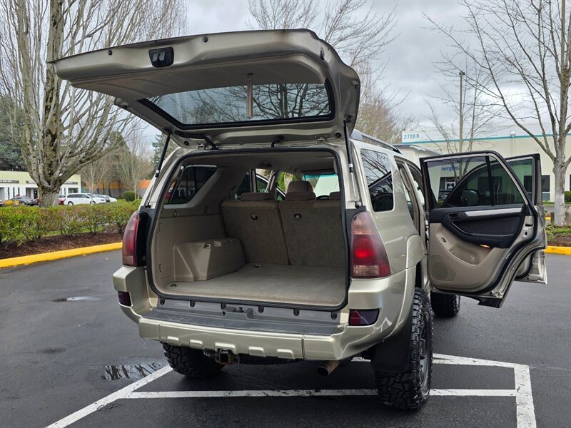 2004 Toyota 4Runner SR5 V6 / 4X4 / DIFF LOCK / BRAND NEW LIFT / BRAND NEW TIRES / NAVIGATION / ZERO RUST!! - Photo 28 - Portland, OR 97217