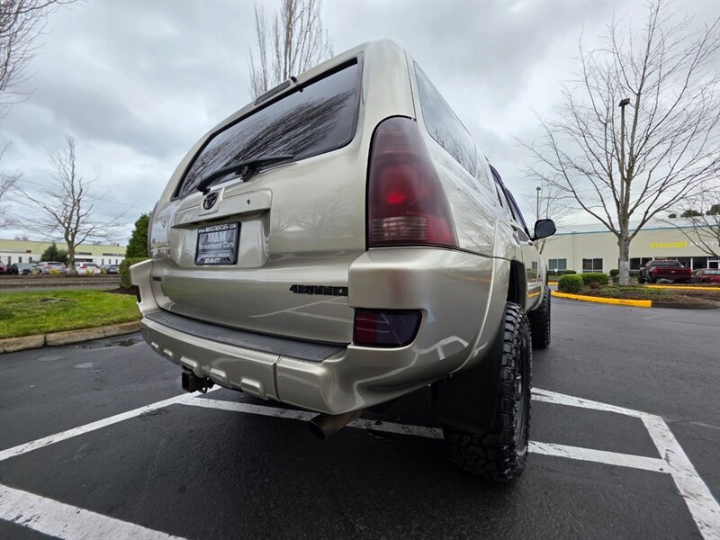 2004 Toyota 4Runner SR5 V6 / 4X4 / DIFF LOCK / BRAND NEW LIFT / BRAND NEW TIRES / NAVIGATION / ZERO RUST!! - Photo 12 - Portland, OR 97217