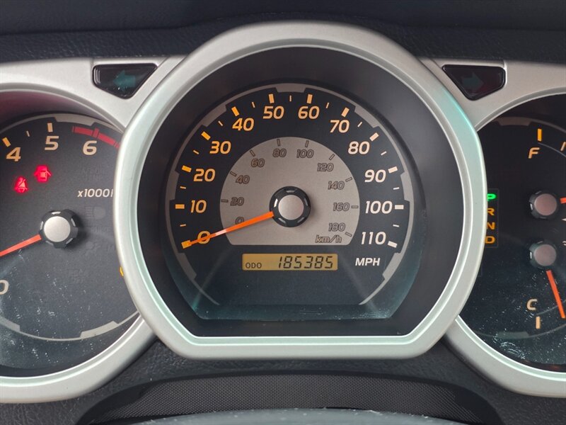 2004 Toyota 4Runner SR5 V6 / 4X4 / DIFF LOCK / BRAND NEW LIFT / BRAND NEW TIRES / NAVIGATION / ZERO RUST!! - Photo 45 - Portland, OR 97217